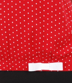 Elegant blouse made of dotted printed jersey