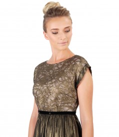 Evening dress with lace and pearls