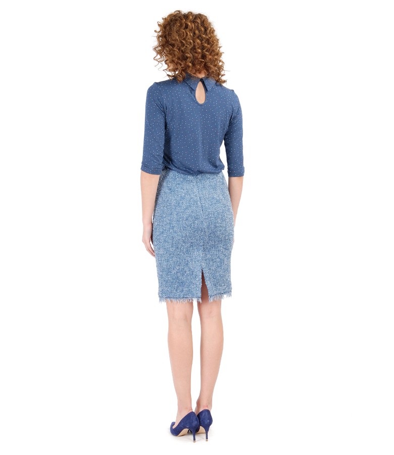 Elegant outfit with loop skirt and printed elastic jersey blouse