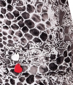 Elastic jersey blouse with 3d leopard print