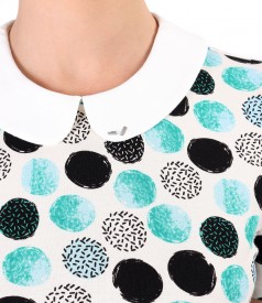 Blouse with round collar and inserts of crystals