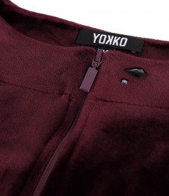 Sweatshirt without hood made of elastic velvet