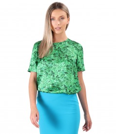 Natural silk blouse printed with floral motifs