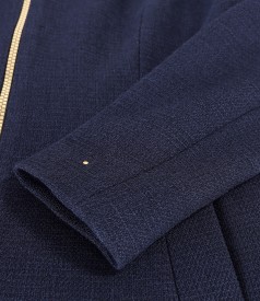 Elegant jacket with front zipper