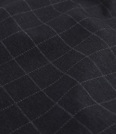 Midi dress with plaid and V low-cut neck