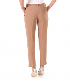 Ankle pants made of thick elastic fabric
