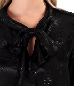 Elegant viscose blouse