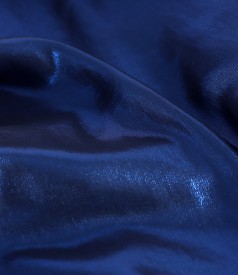 Elegant long dress in pearl veil with removable flower at the waist