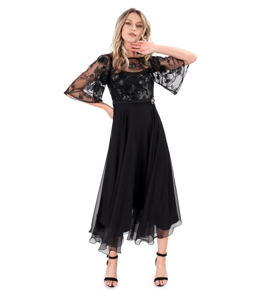 Elegant midi dress in veil with bodice and sleeves in lace with sequins