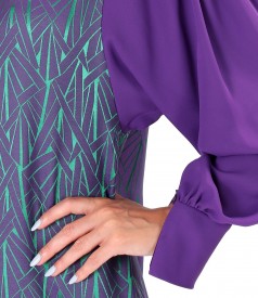 Dress made of elastic viscose fabric with puffed sleeves