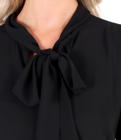 Blouse with long sleeves and scarf collar