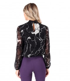 Veil blouse with floral motifs