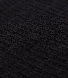 Asymmetric skirt made of loops with viscose and cotton