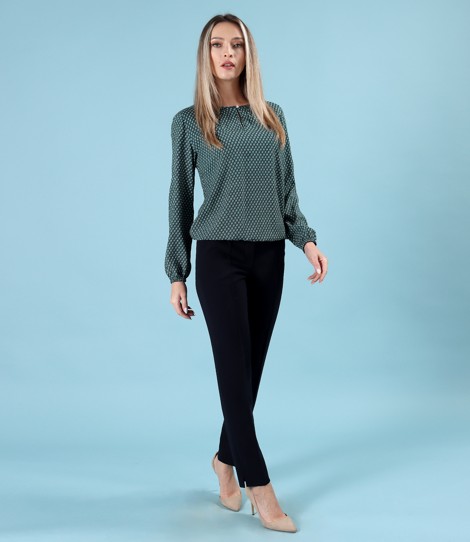 Viscose blouse with ankle pants
