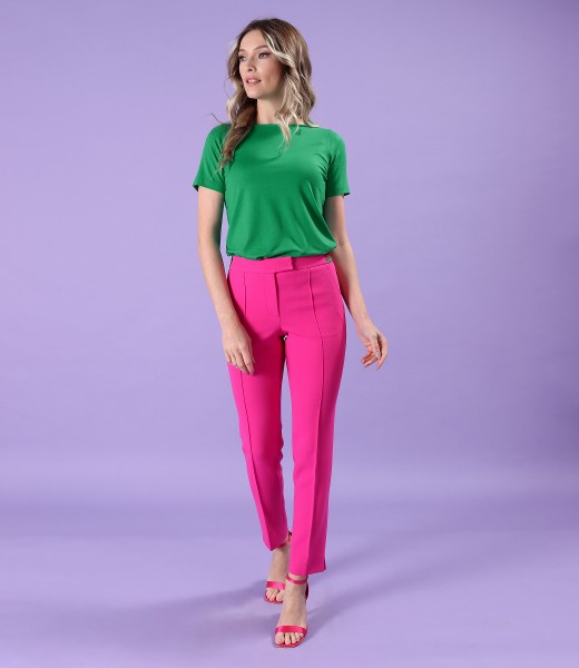 Elegant outfit with pants and elastic jersey blouse