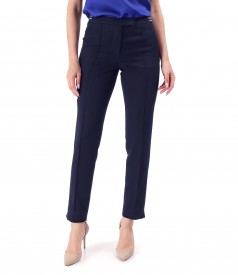 Ankle pants made of elastic fabric