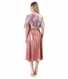 Short occasion dress with sequin bust