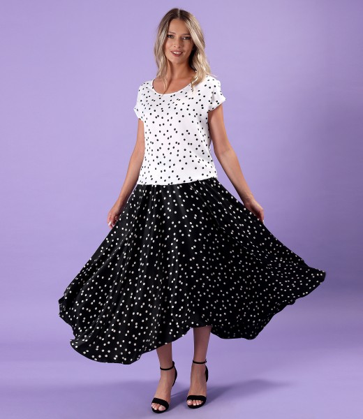 Long skirt with satin viscose blouse printed with polka dots