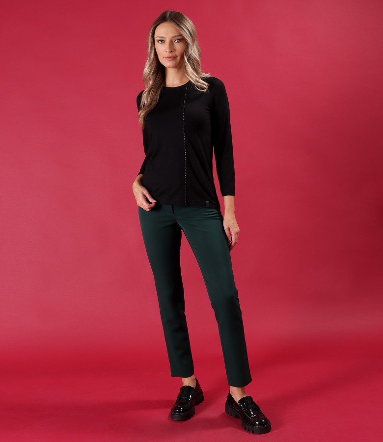 Plain elastic jersey blouse with ankle pants