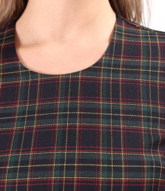 Elegant plaid dress with long sleeves