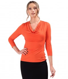 Elastic jersey blouse with pleated neckline and 3/4 sleeves