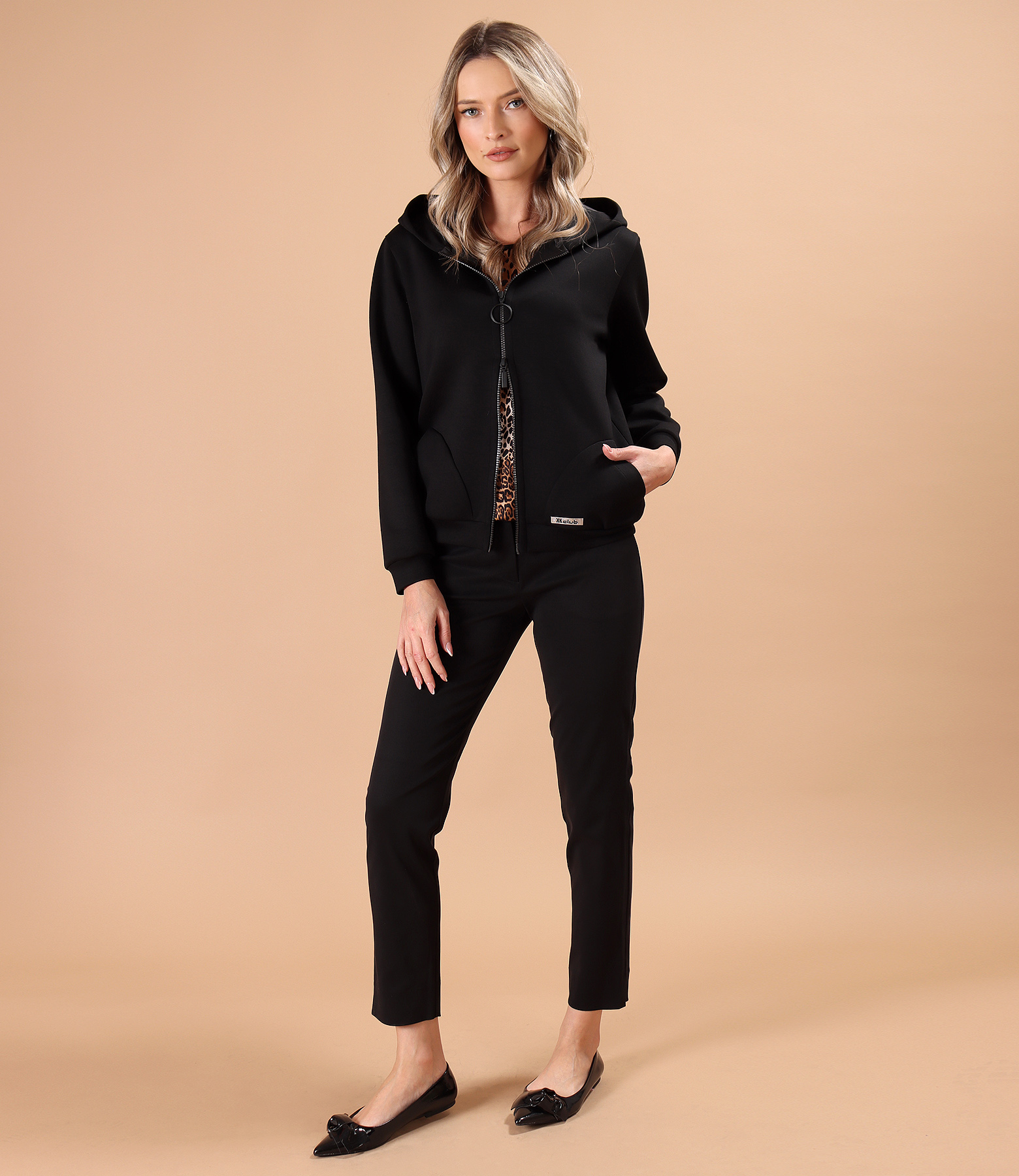 Scuba fabric sweatshirt with viscose