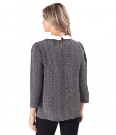 Elegant blouse made of printed viscose