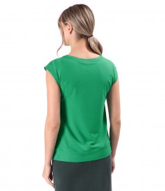 Blouse made of elastic jersey with short sleeves