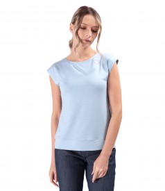 Blouse made of elastic jersey with short sleeves