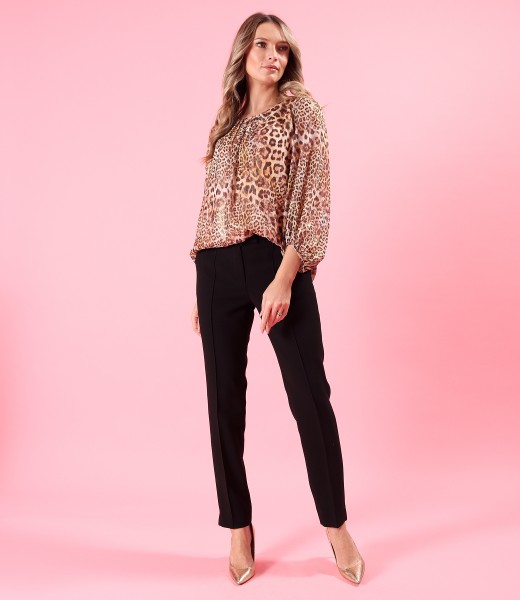 Elegant blouse with veil wide sleeves with animal print and lurex thread with ankle pants
