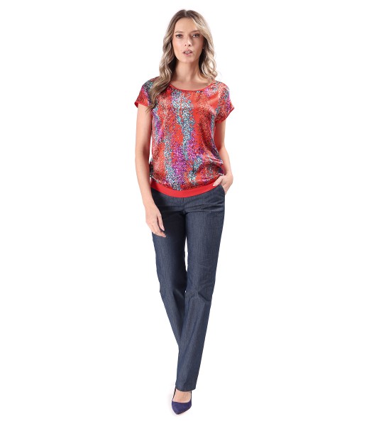 Blouse with natural silk front and straight elastic denim pants
