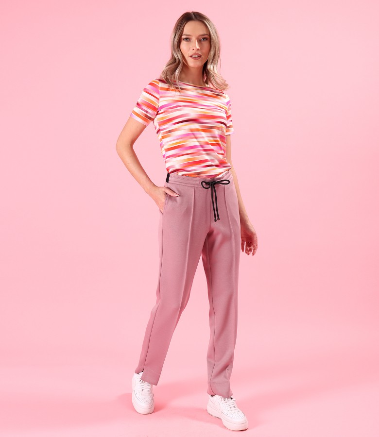 Casual outfit with relaxed-fit pants and striped jersey blouse