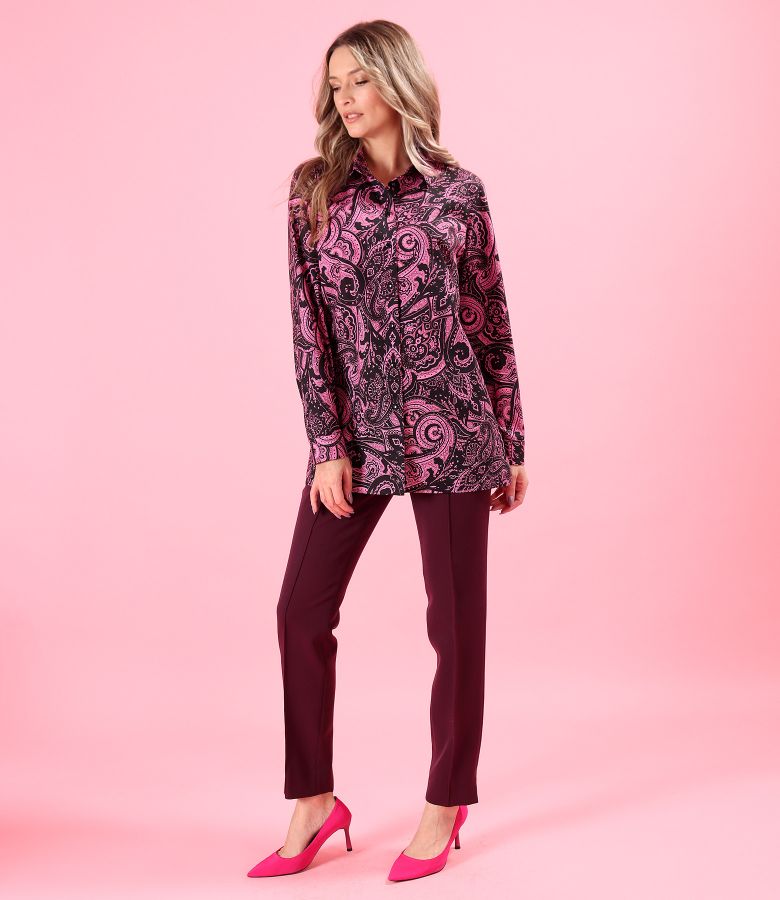 Elegant casual shirt made of printed cotton with paisley motifs