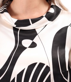 Midi viscose satin dress printed with geometric motifs