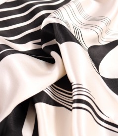 Casual blouse with viscose satin front