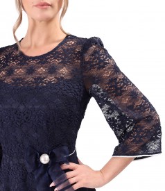 Elegant lace dress with floral motifs