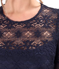 Elegant lace dress with floral motifs