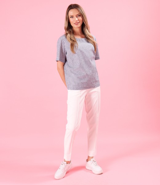 Casual outfit with cotton linen blouse and ankle pants