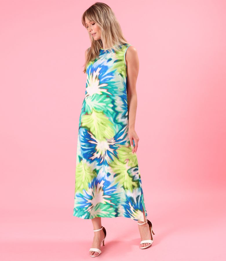 Long dress made of printed viscose fabric