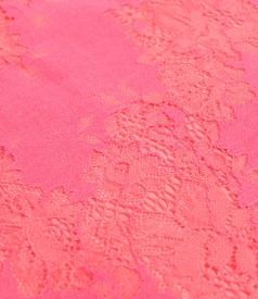 Elegant cotton lace dress with floral motifs