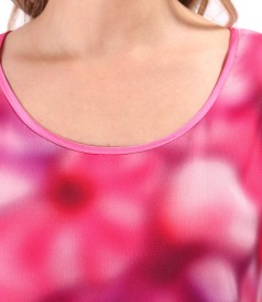 Casual blouse with front made of veil printed with floral motifs