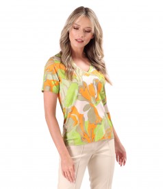 Blouse made of elastic viscose jersey