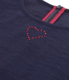 Elegant dress with short wide sleeves