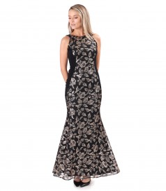 Long evening dress made of gold sequins with floral motifs