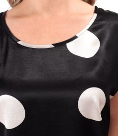 Satin viscose blouse printed with polka dots