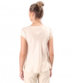 Elegant viscose satin blouse