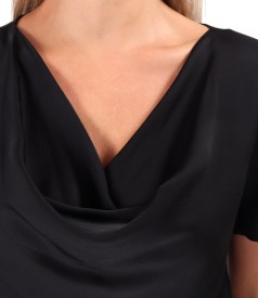 Elegant viscose satin blouse