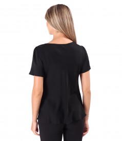 Elegant viscose satin blouse