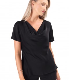 Elegant viscose satin blouse
