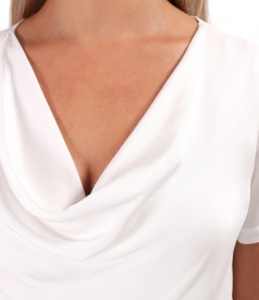 Elegant viscose satin blouse